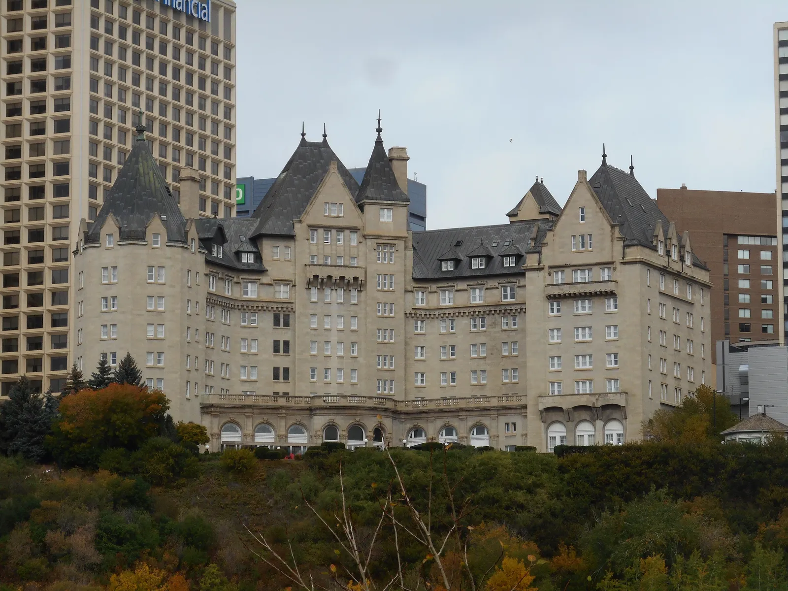 Fairmont Hotel Macdonald, Edmonton