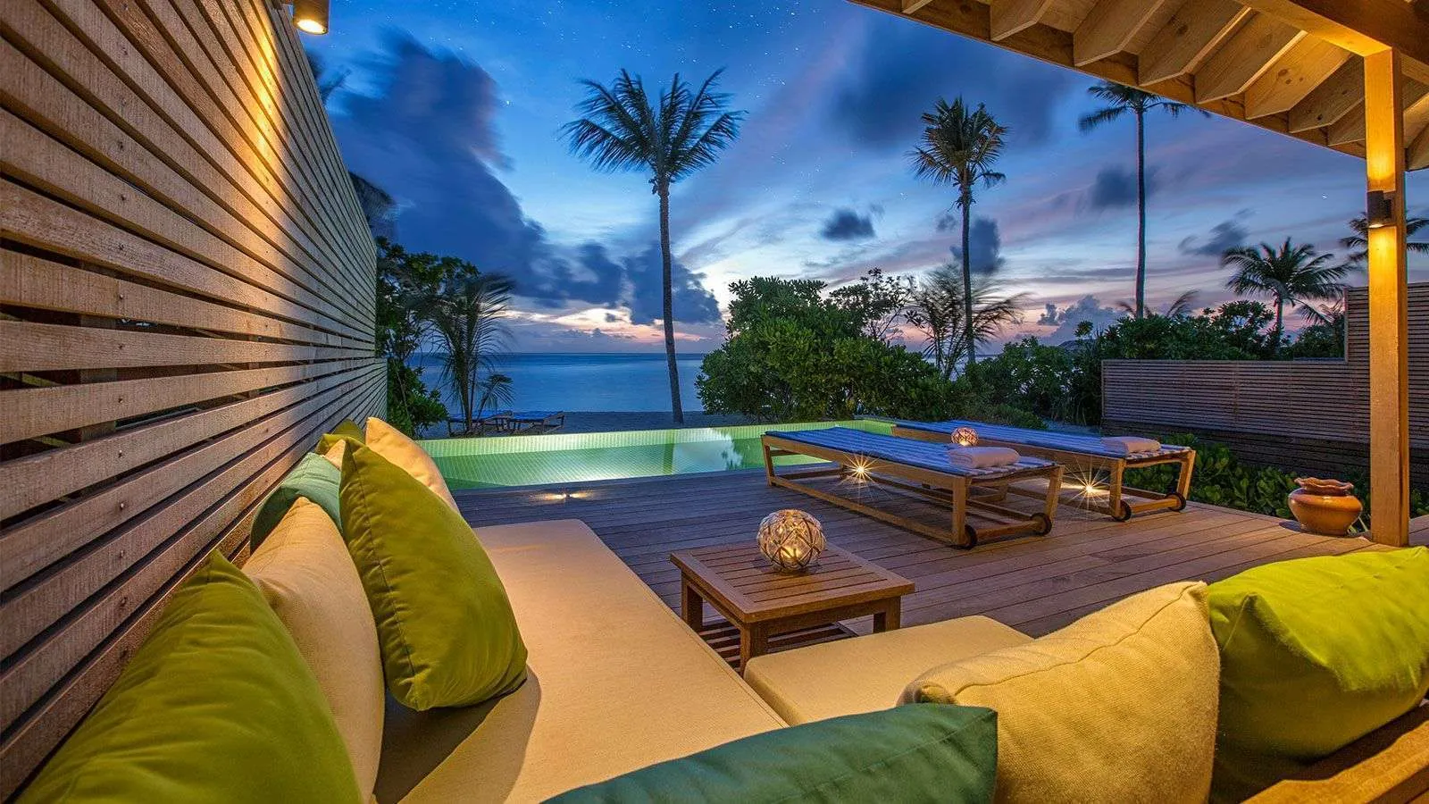 Hurawalhi Island Resort, Malé