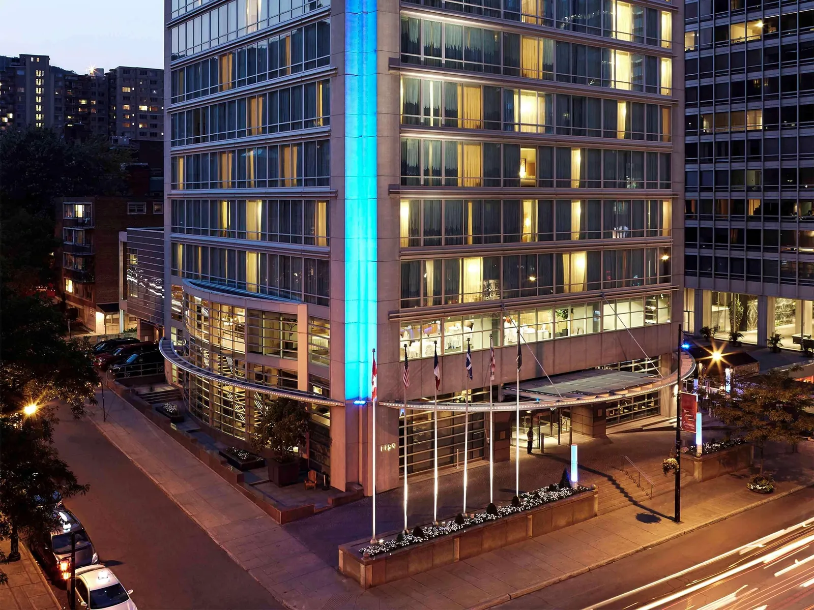 Sofitel Montreal Golden Mile — Exterior, Montréal