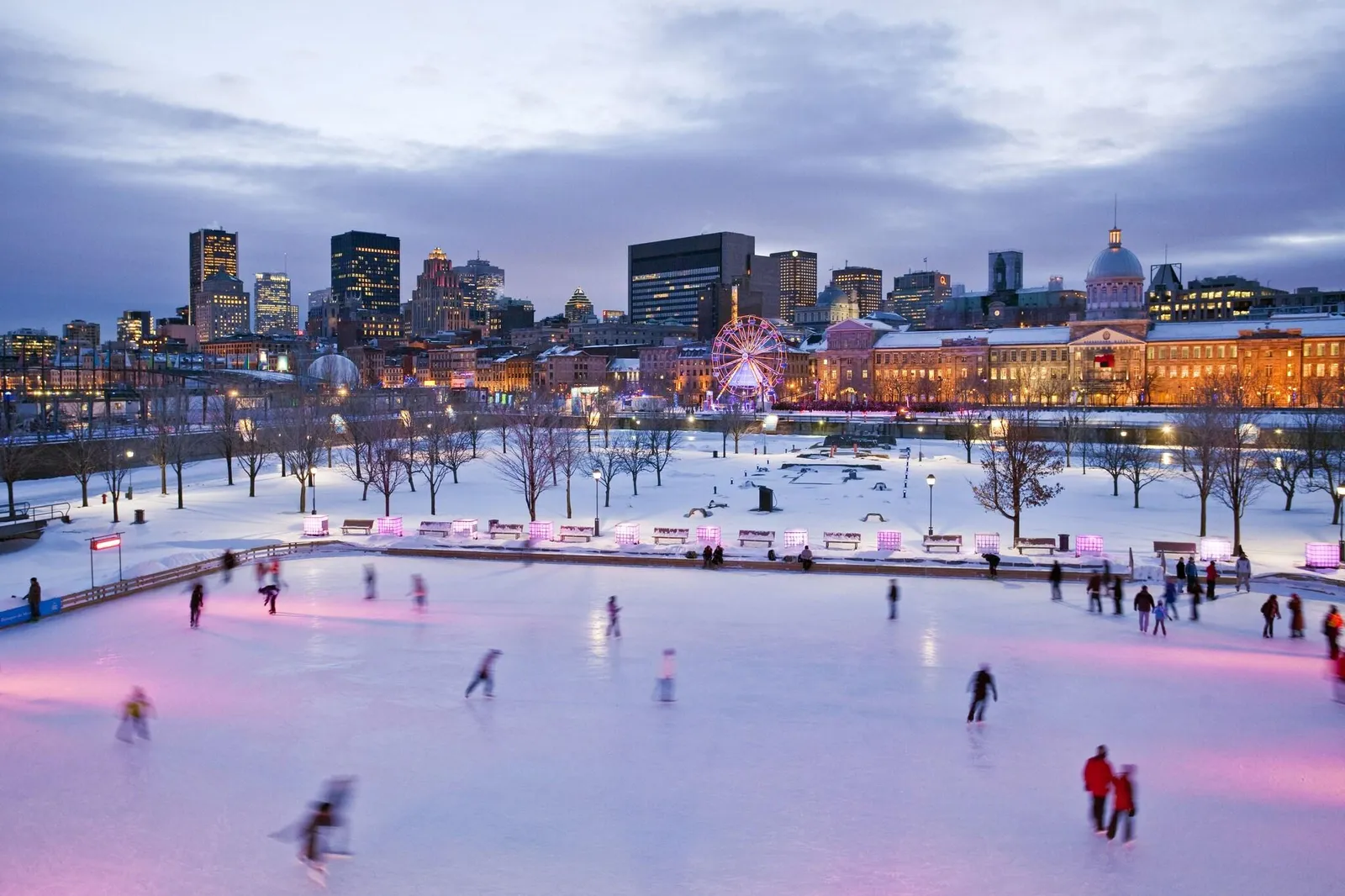 W Montreal — Exterior, Montréal