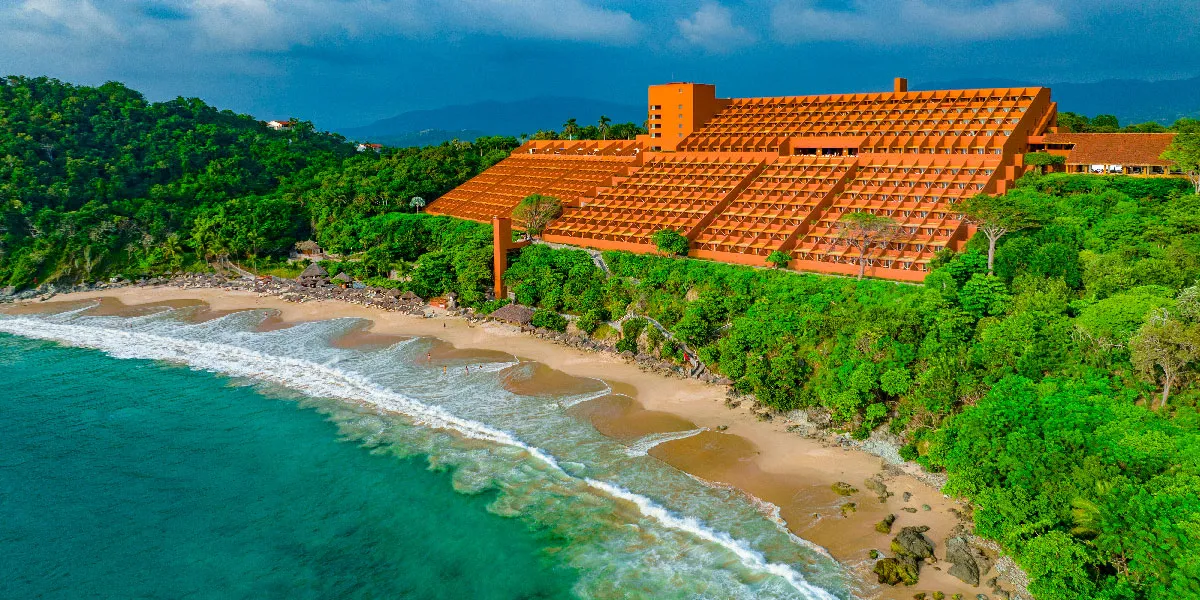 Las Brisas Ixtapa, Ixtapa