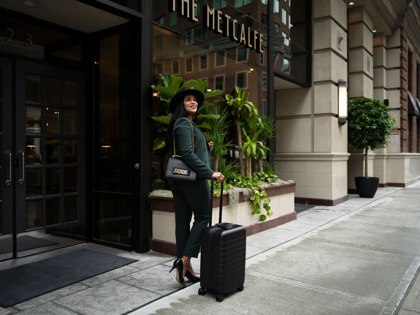 The Metcalfe Hotel — Exterior, Ottawa