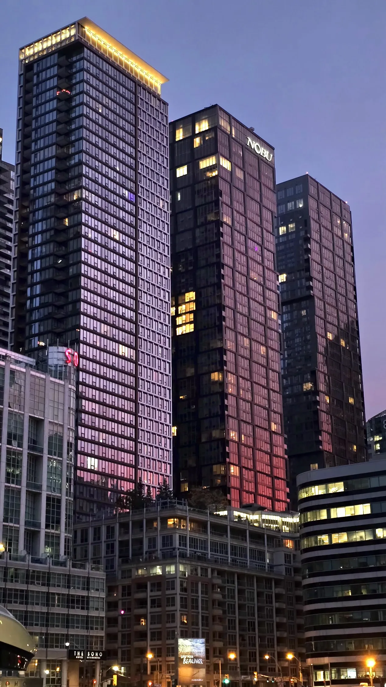 Nobu Hotel Toronto — Exterior, Toronto