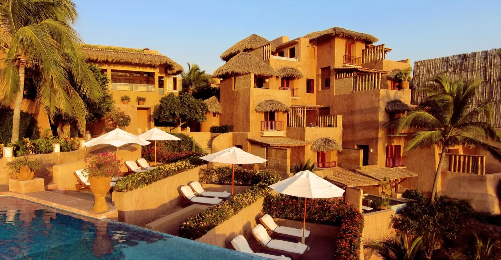 La Casa Que Canta, Zihuatanejo