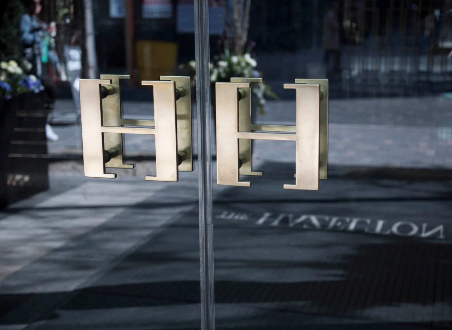 The Hazelton Hotel Toronto — Exterior, Toronto