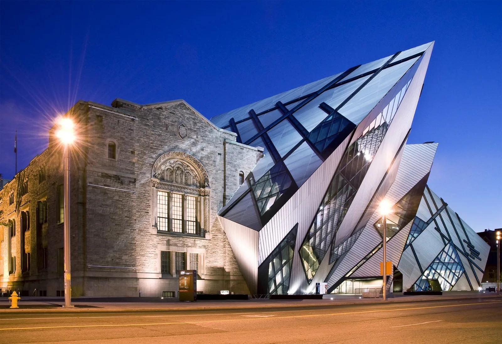 The Hazelton Hotel Toronto — Exterior, Toronto