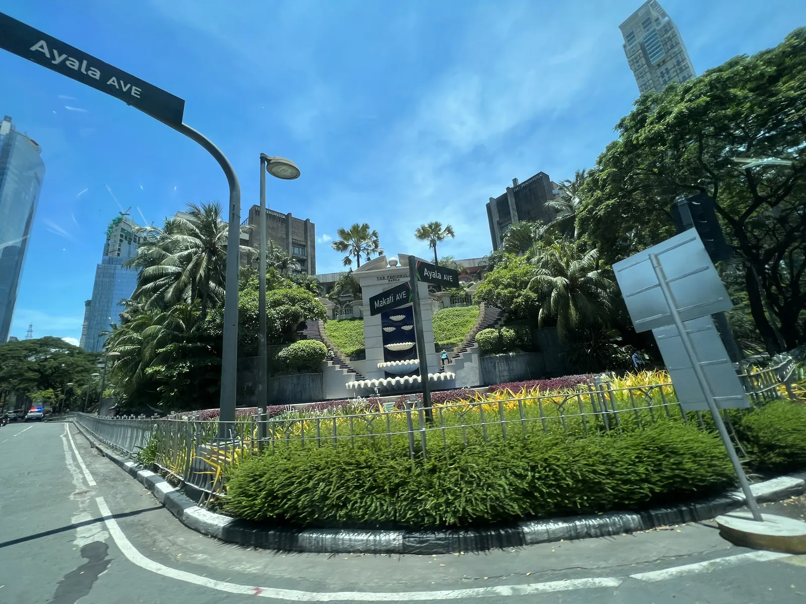 The Peninsula Manila — Exterior, Manila