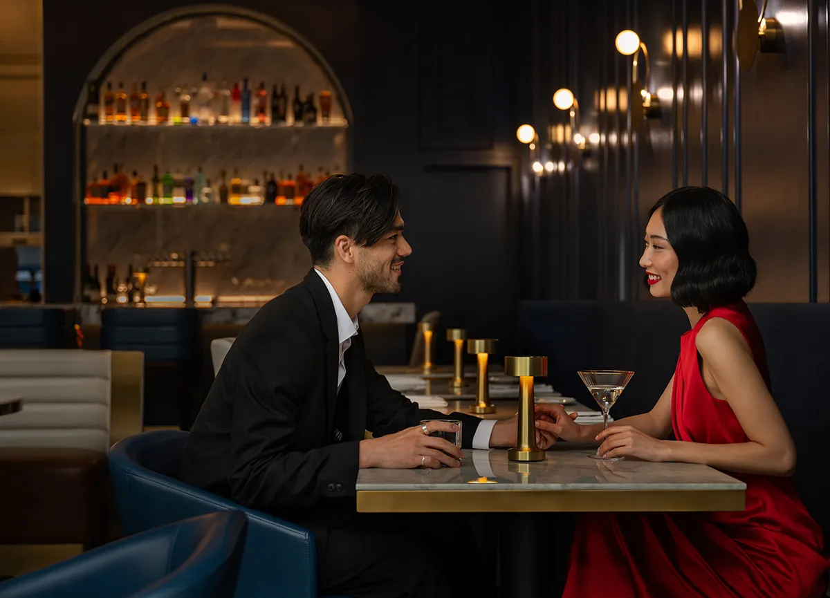 AZUR Legacy Collection Hotel, Vancouver