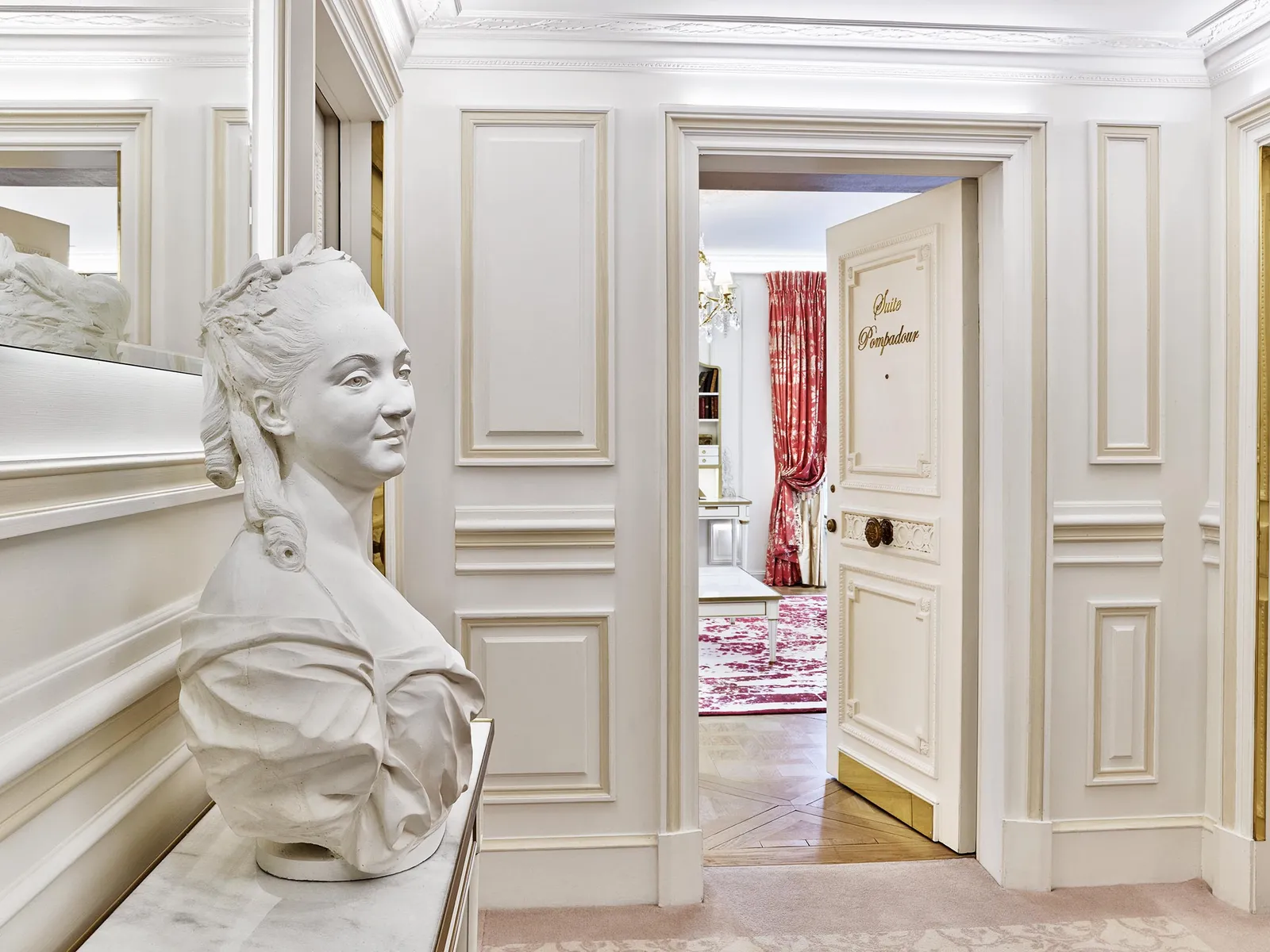 Le Meurice — Exterior, Paris