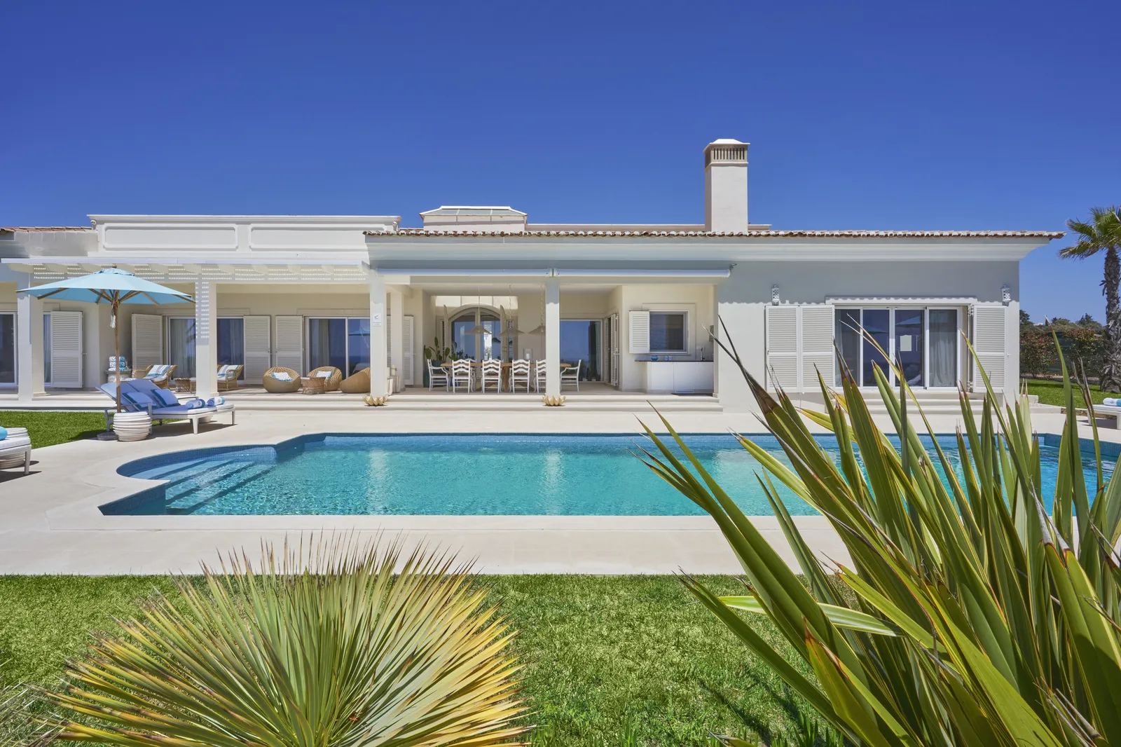 Vila Vita Parc — Exterior, Porches