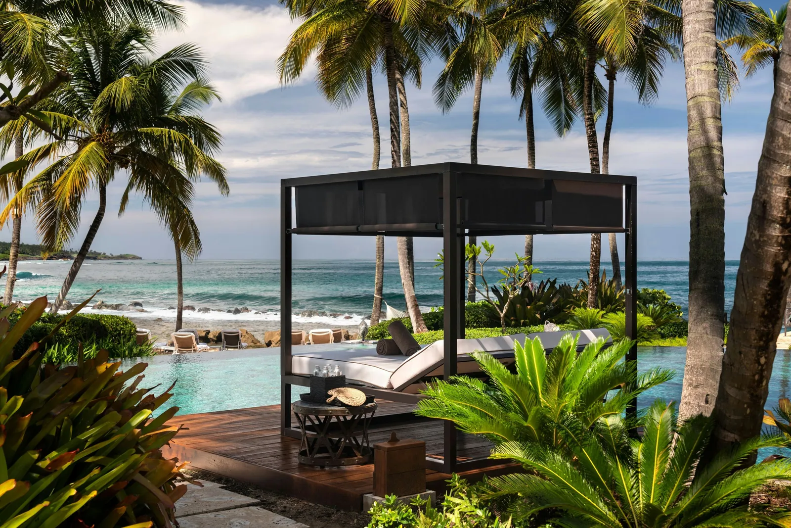 Dorado Beach, a Ritz-Carlton Reserve — Exterior, Dorado