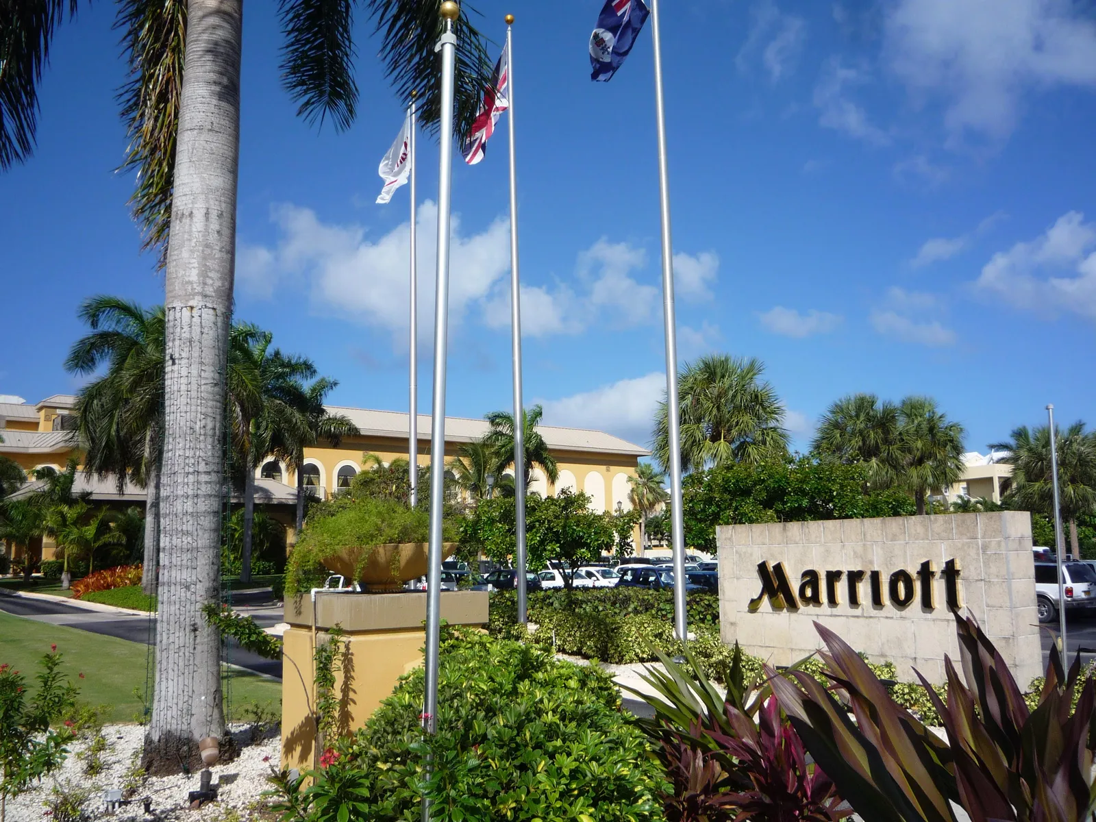 Grand Cayman Marriott Resort — Exterior, Seven Mile Beach