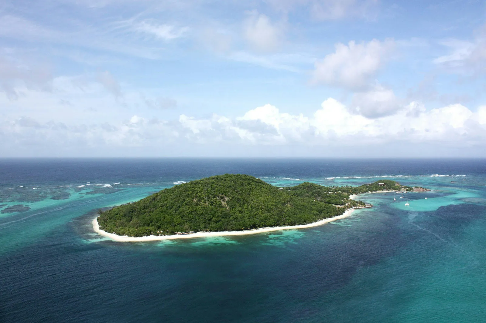Petit St Vincent, Petit St Vincent