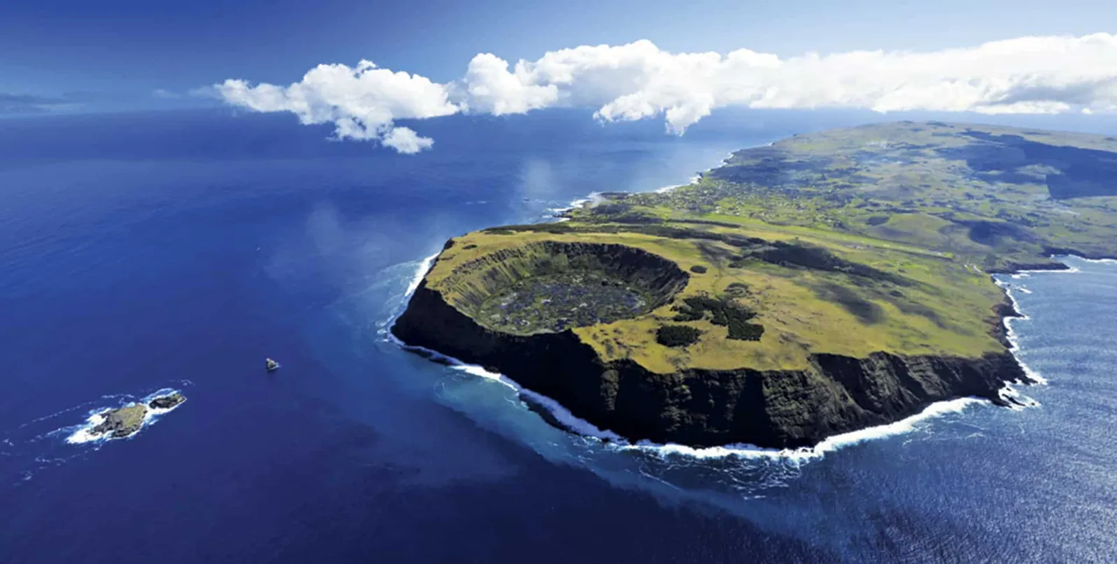 Nayara Hangaroa, Hanga Roa