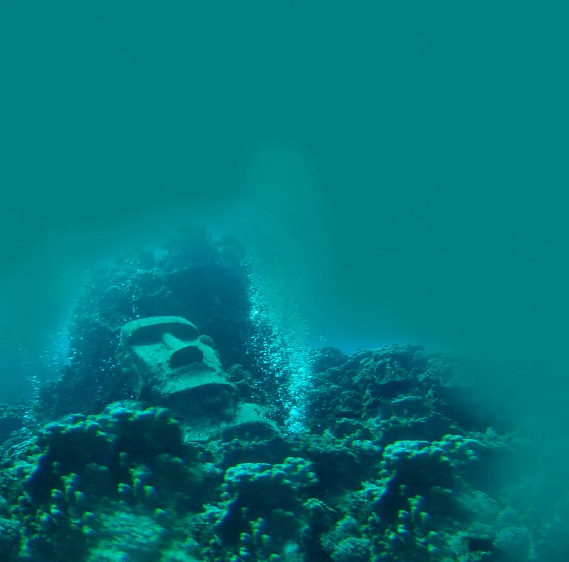 Nayara Hangaroa, Hanga Roa
