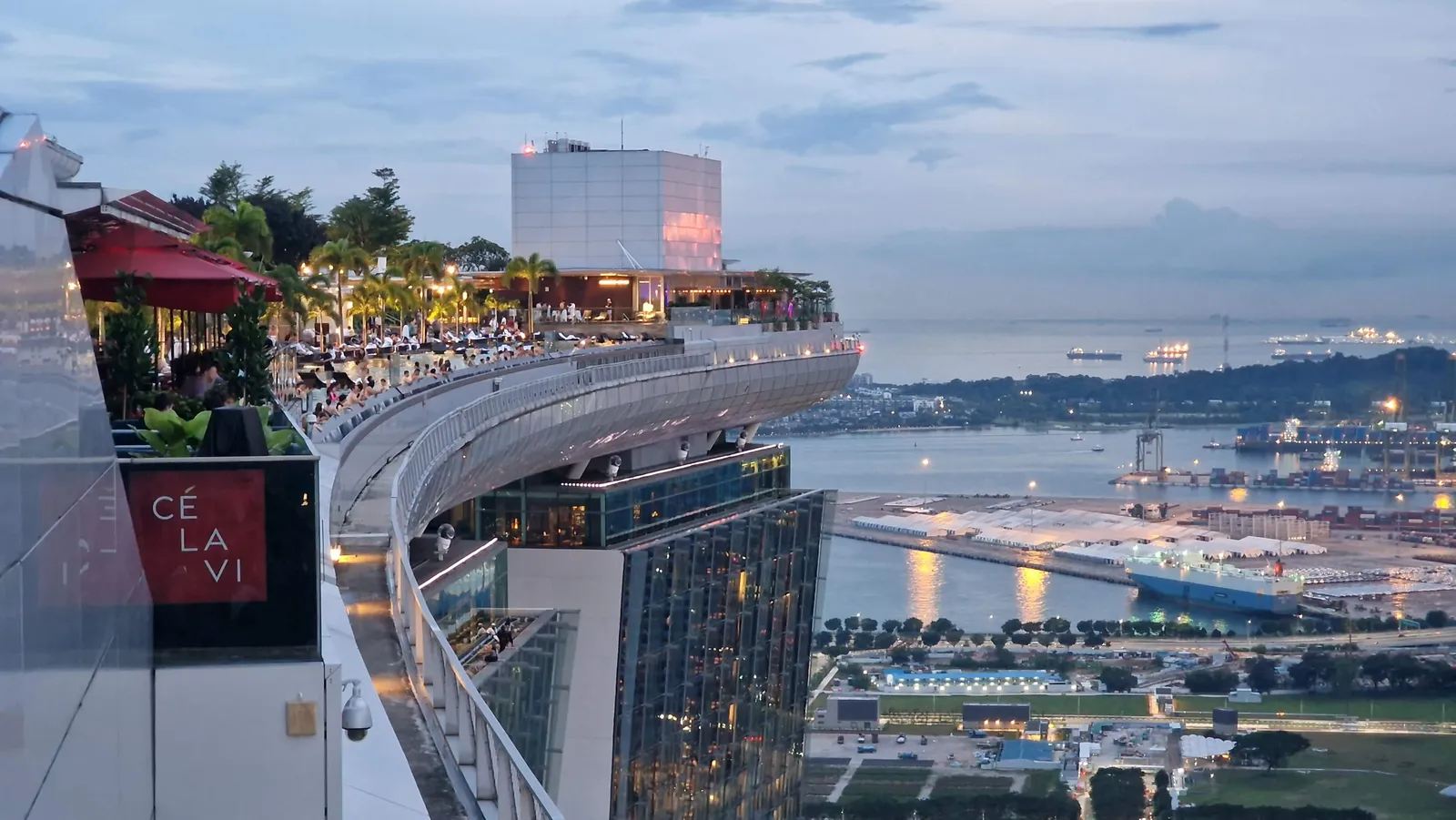 Marina Bay Sands — Exterior, Singapore