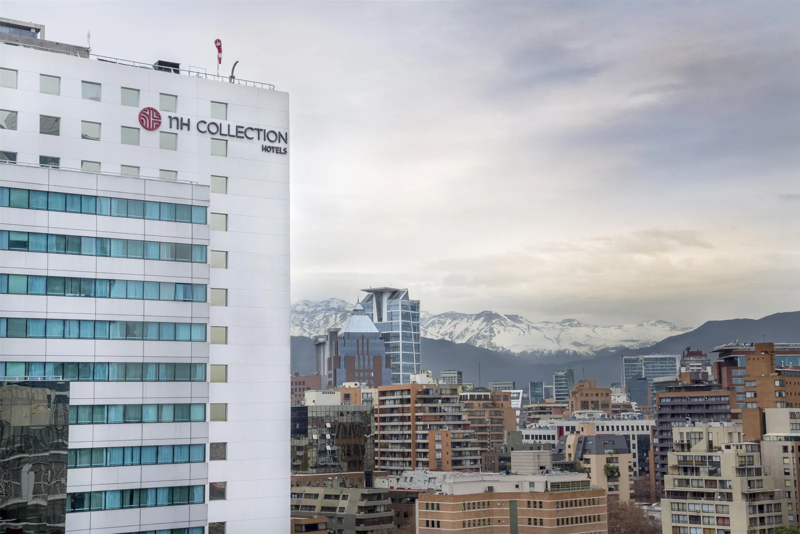 NH Collection Plaza Santiago — Exterior, Santiago