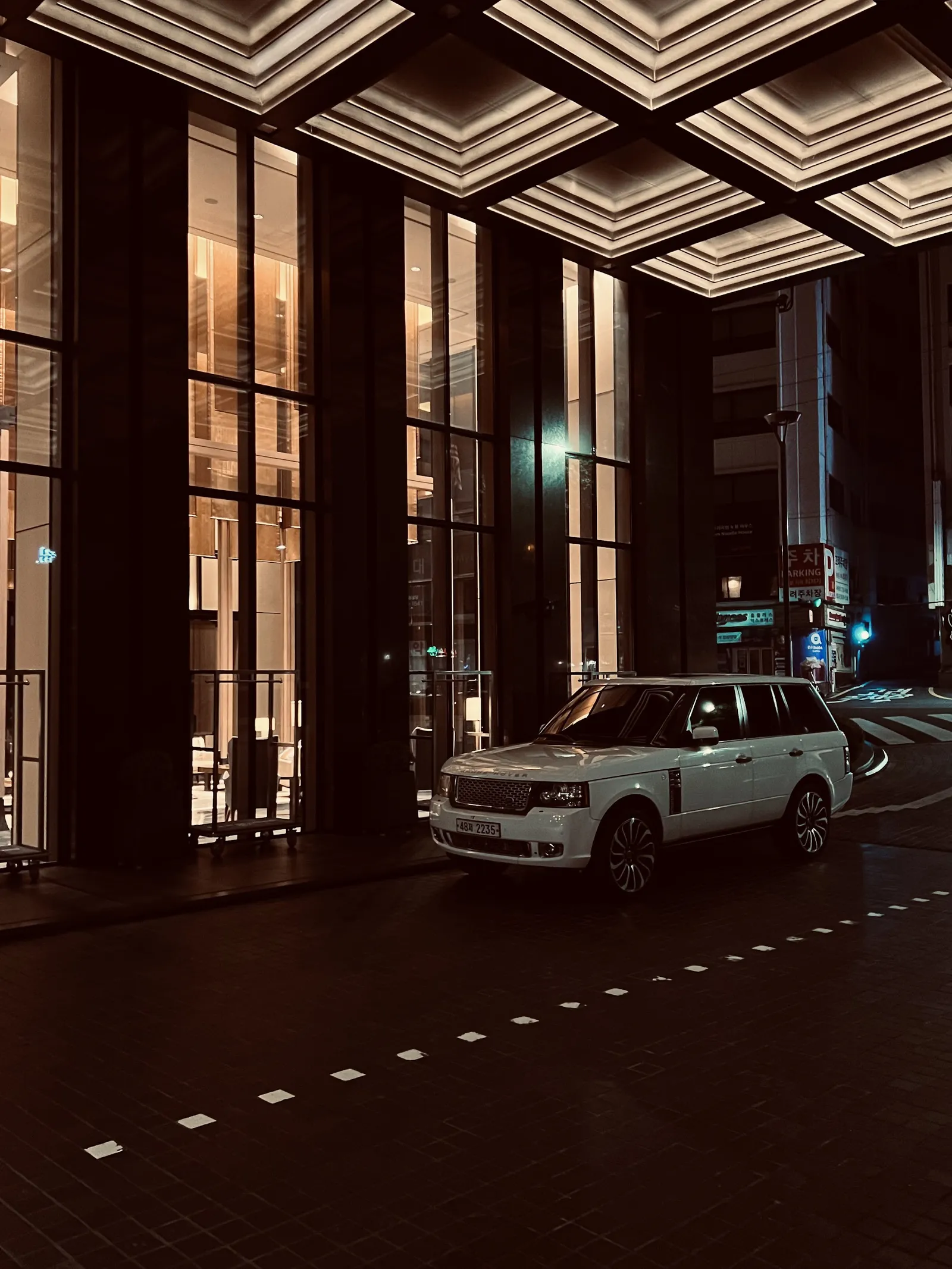 Four Seasons Hotel Seoul — Exterior, Seoul