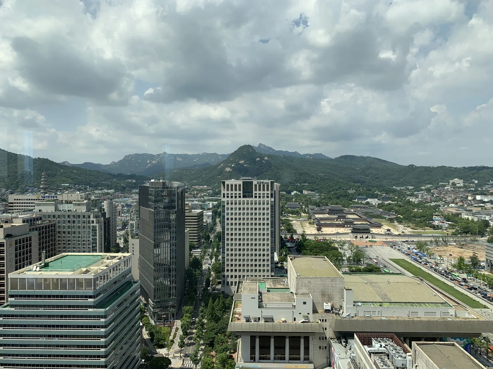 Four Seasons Hotel Seoul — Exterior, Seoul