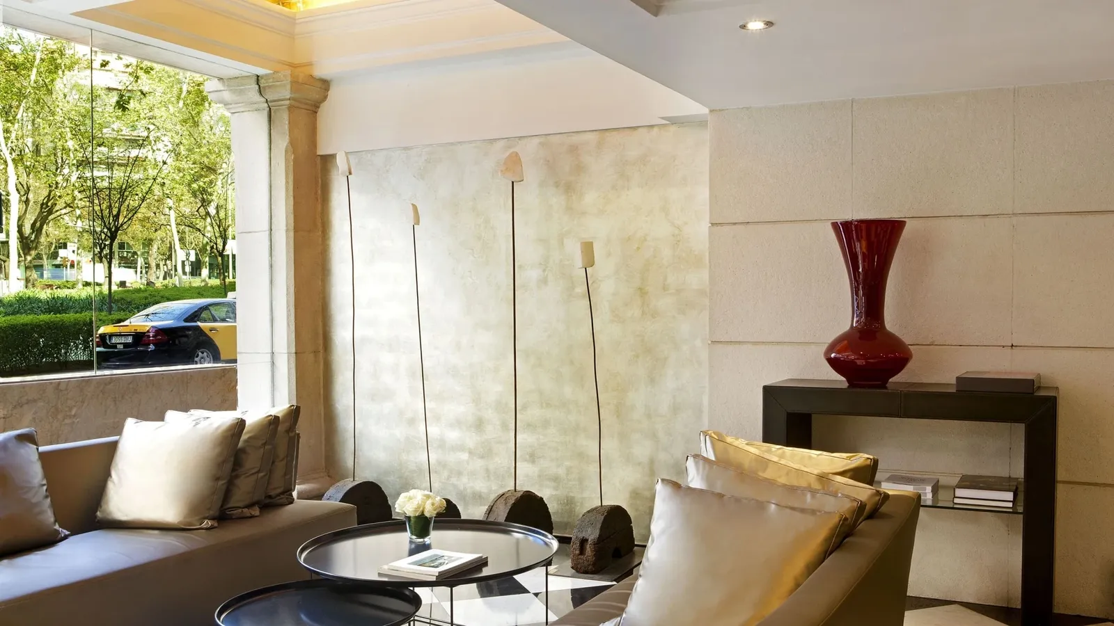 Gran Derby Suite, Barcelona