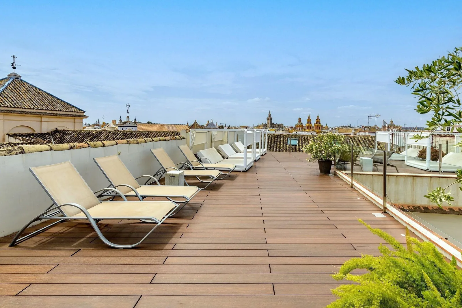Coolrooms Palacio De Villapanes — Exterior, Seville
