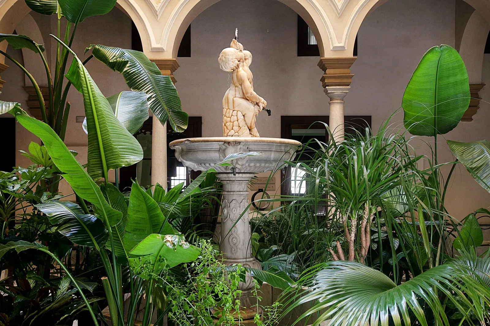 Coolrooms Palacio De Villapanes — Exterior, Seville