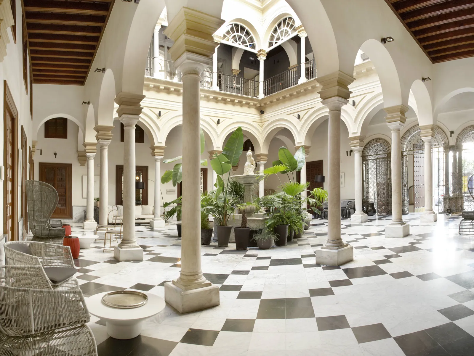 Coolrooms Palacio De Villapanes — Exterior, Seville