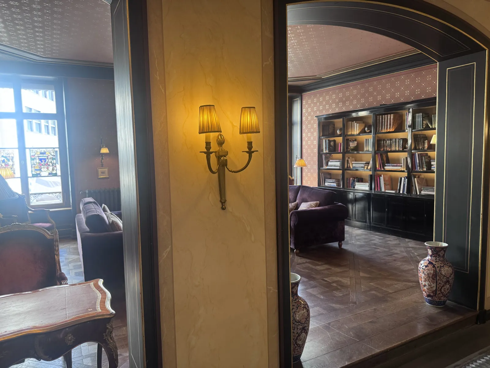 Grand Hotel Les Trois Rois — Exterior, Basel