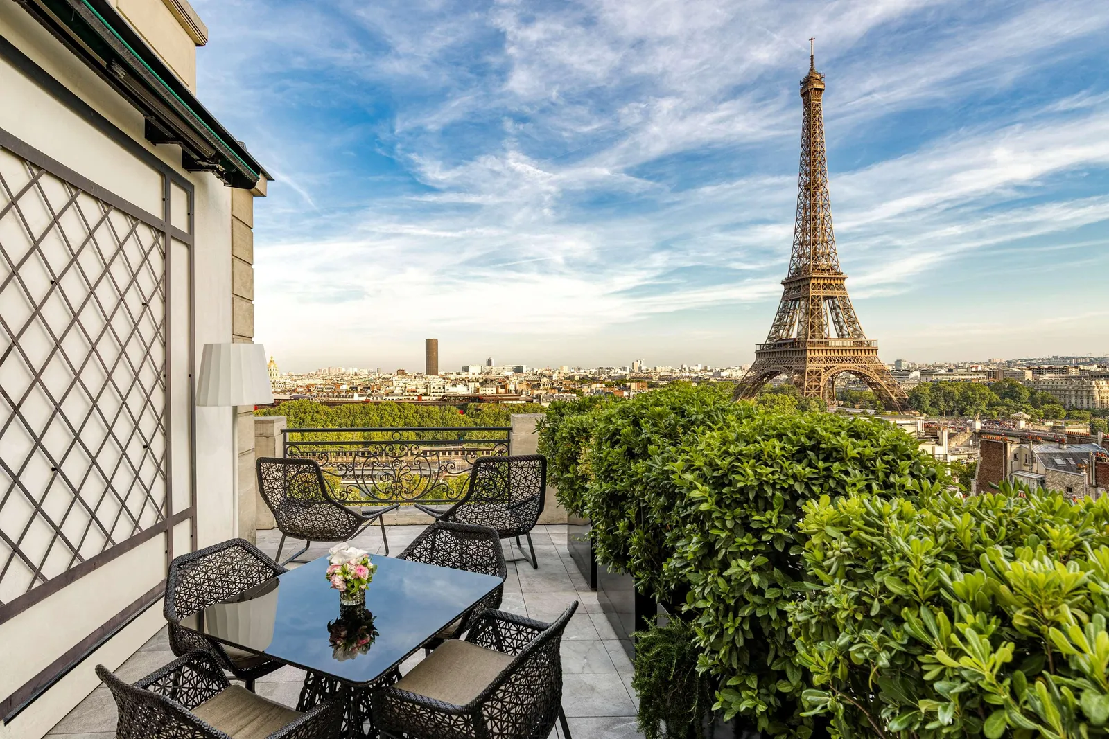 Shangri-La Paris — Exterior, Paris