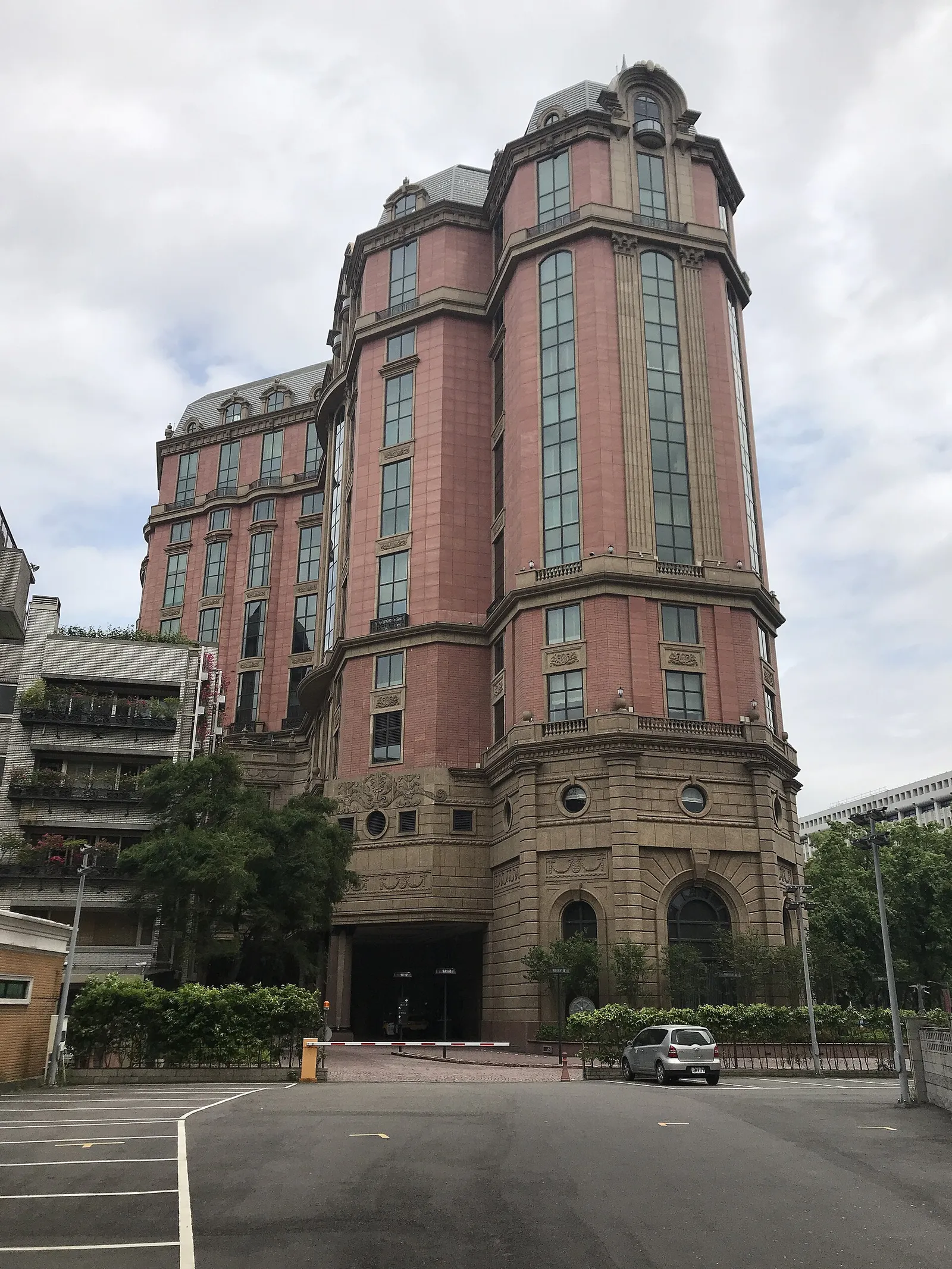 Mandarin Oriental, Taipei, Taipei