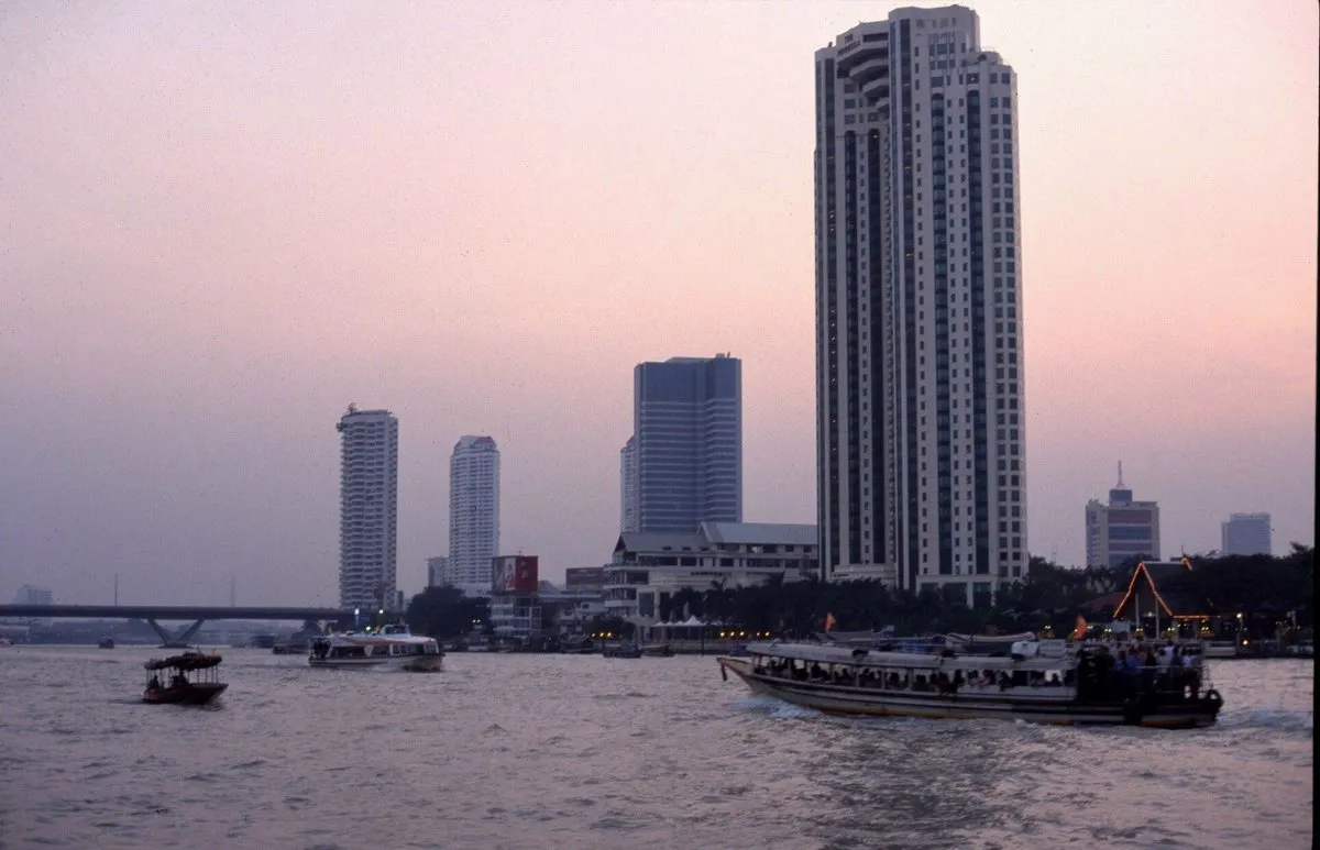 The Peninsula Bangkok, Bangkok