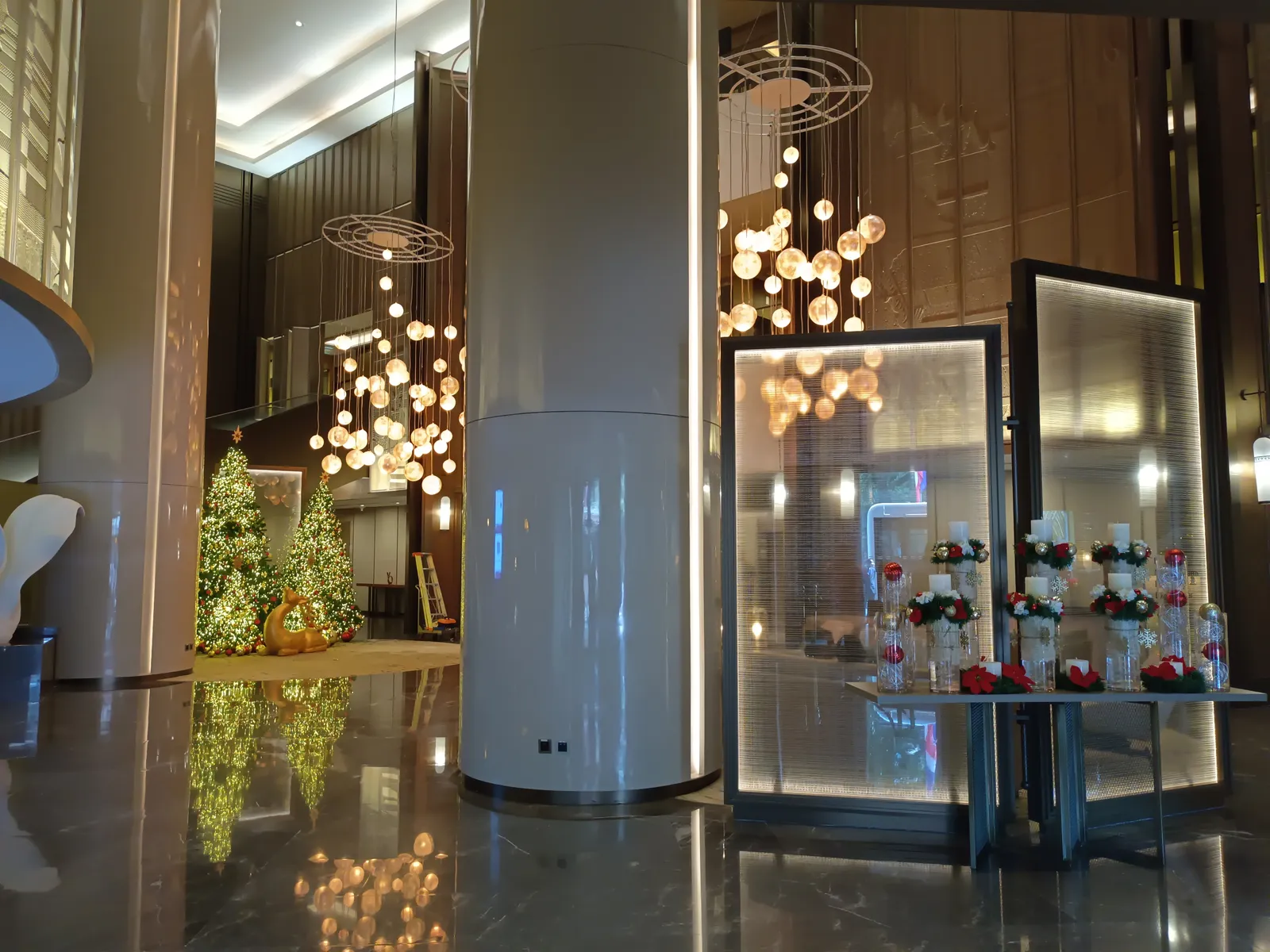 Conrad Bangkok — Exterior, Bangkok