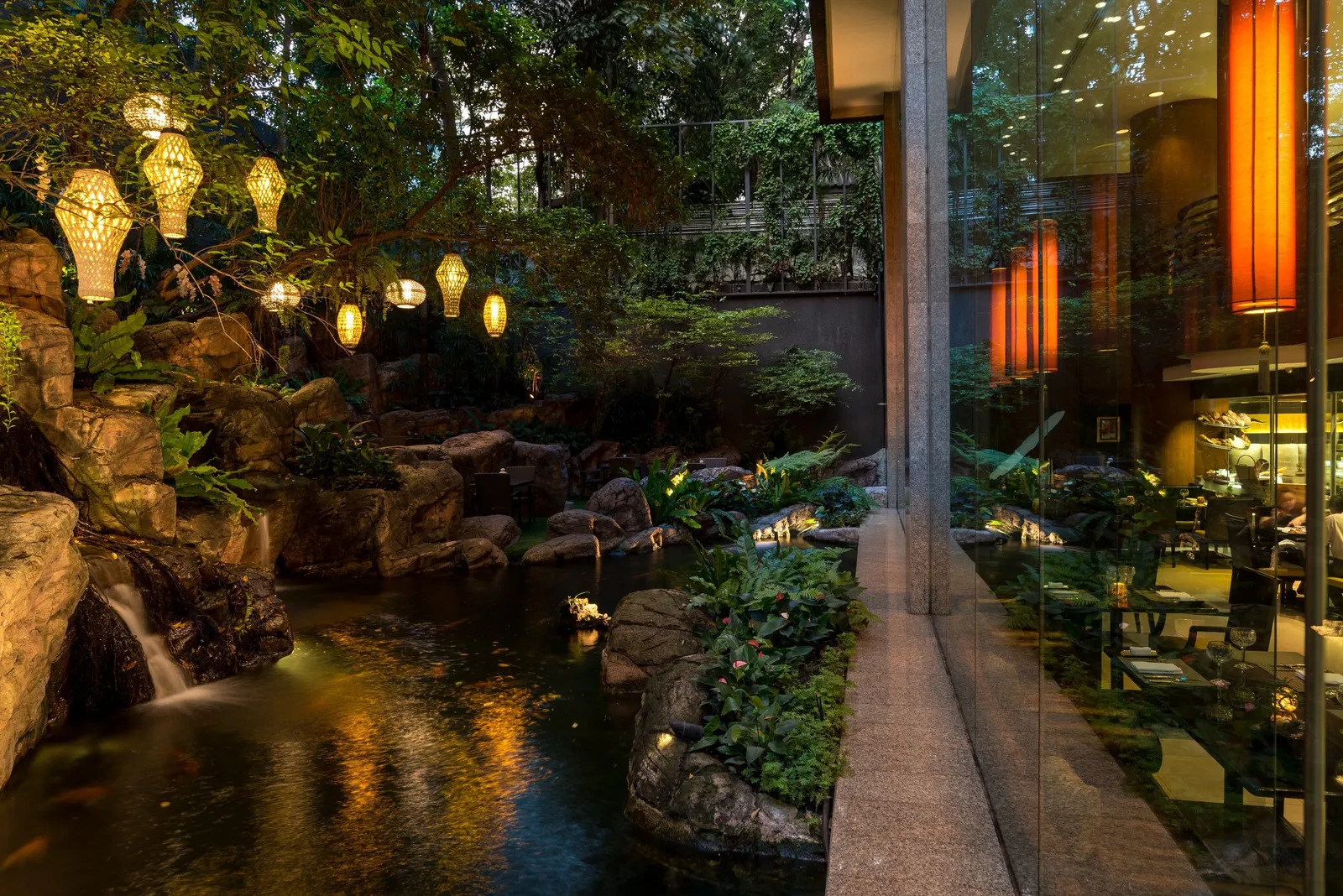 Banyan Tree Bangkok — Exterior, Bangkok