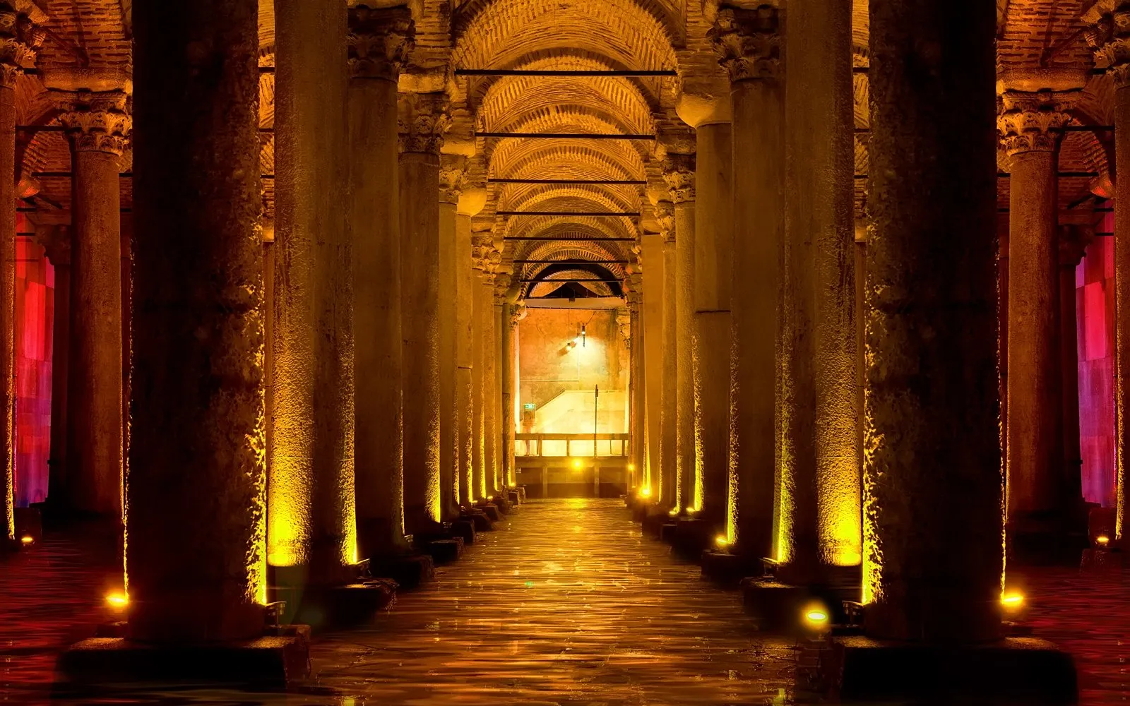The Komana Binbirdirek, Istanbul