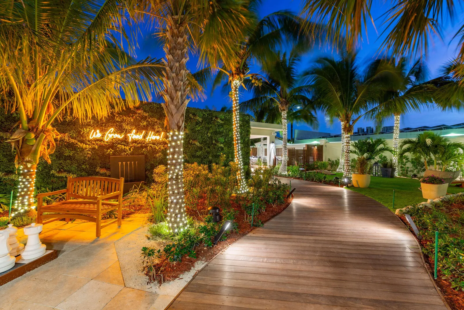 Seven Stars Resort & Spa — Exterior, Providenciales