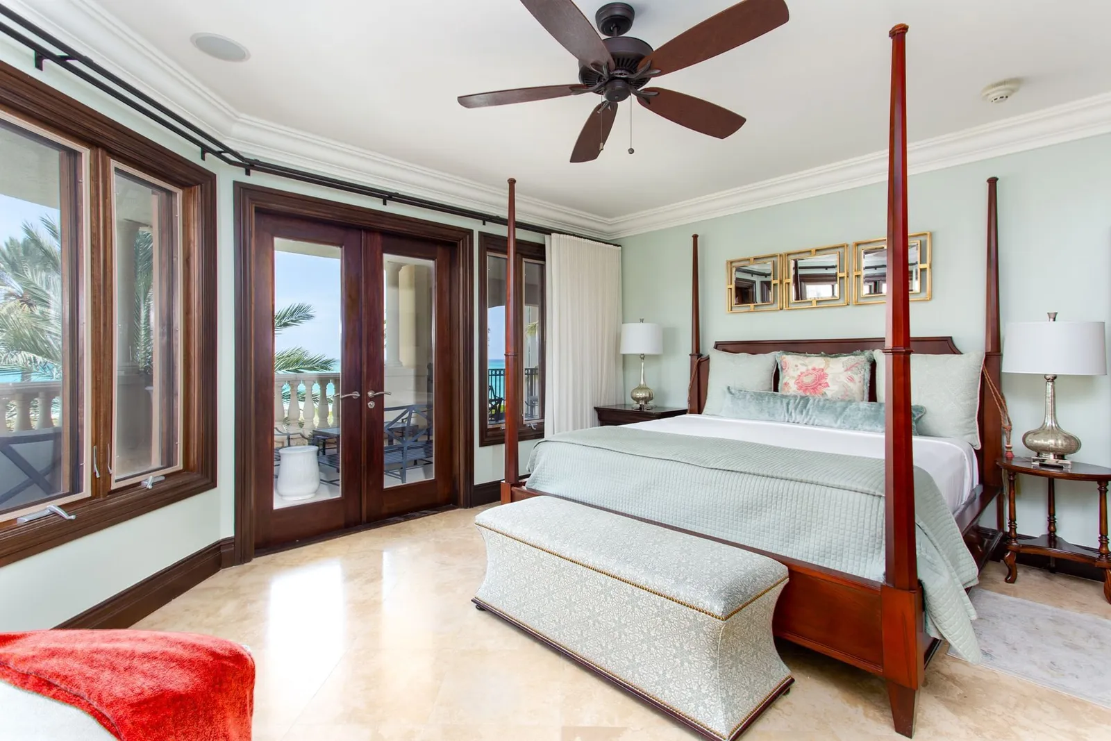 The Somerset on Grace Bay, Providenciales