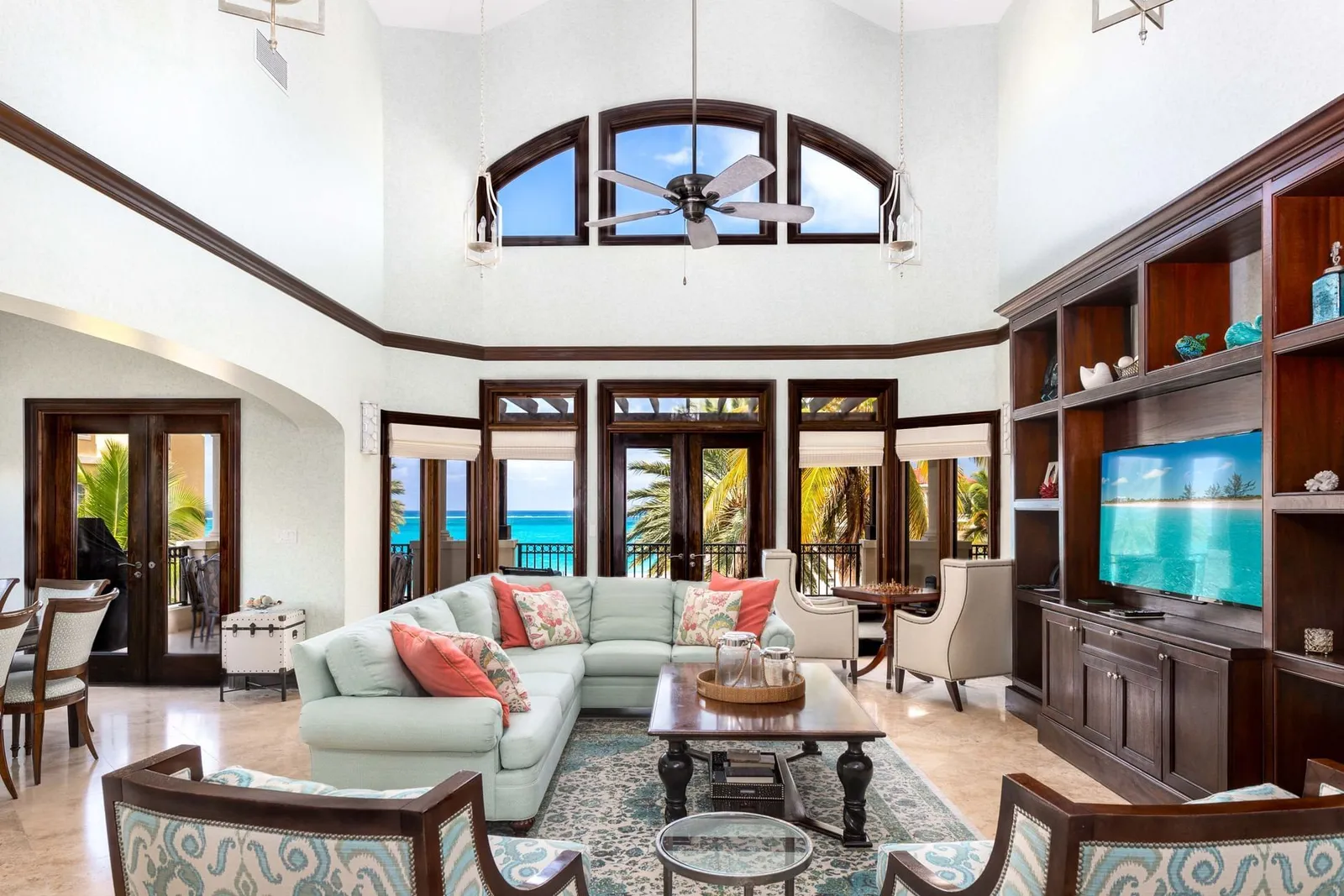 The Somerset on Grace Bay, Providenciales