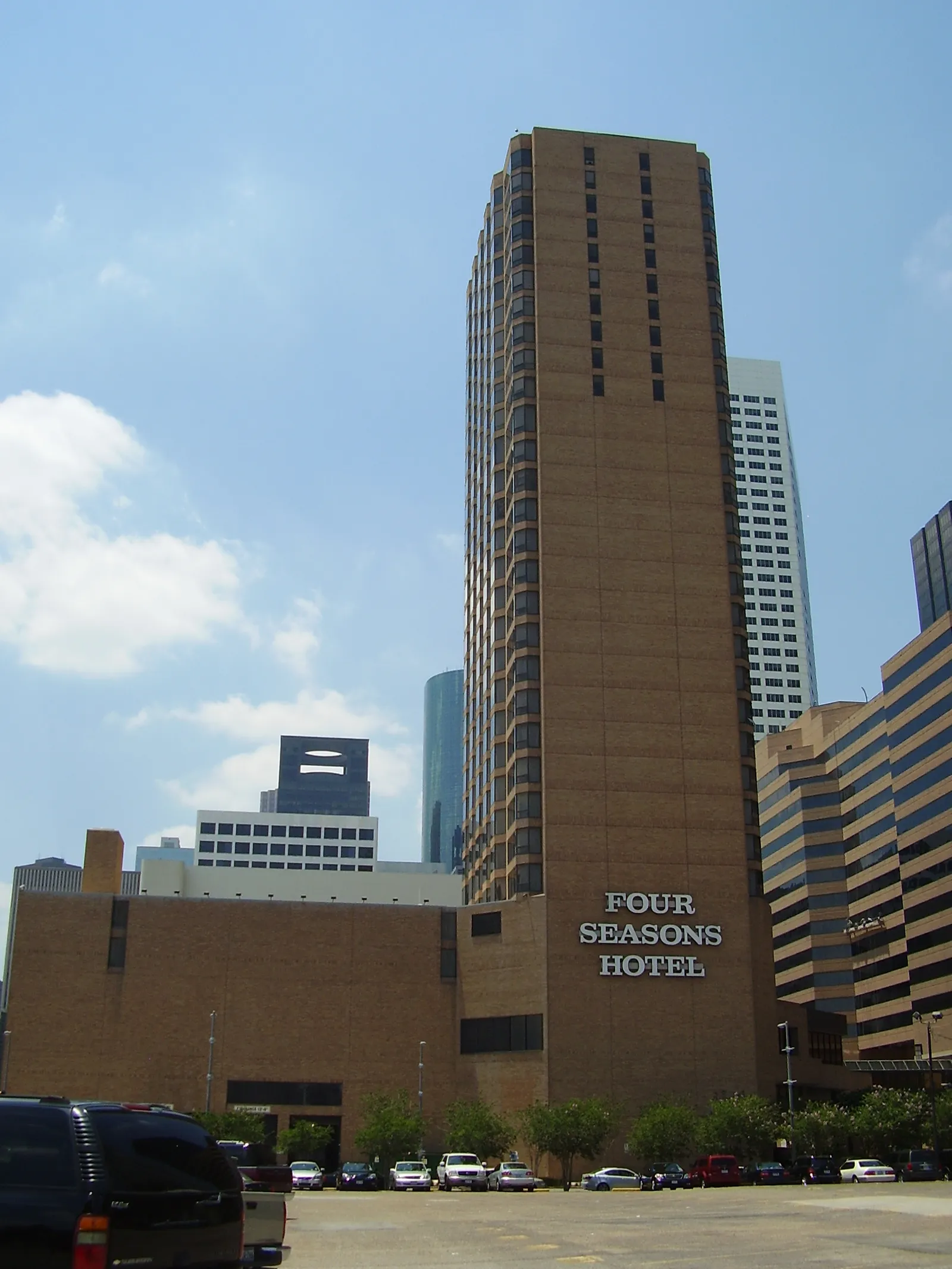 Four Seasons Hotel Houston, Houston