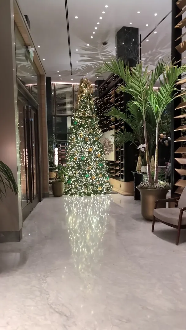 Four Seasons Hotel New Orleans — Exterior, New Orleans