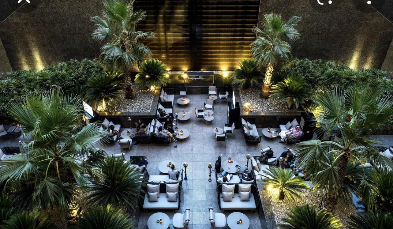 The Ritz-Carlton, Dubai International Financial Centre — Exterior, Dubai