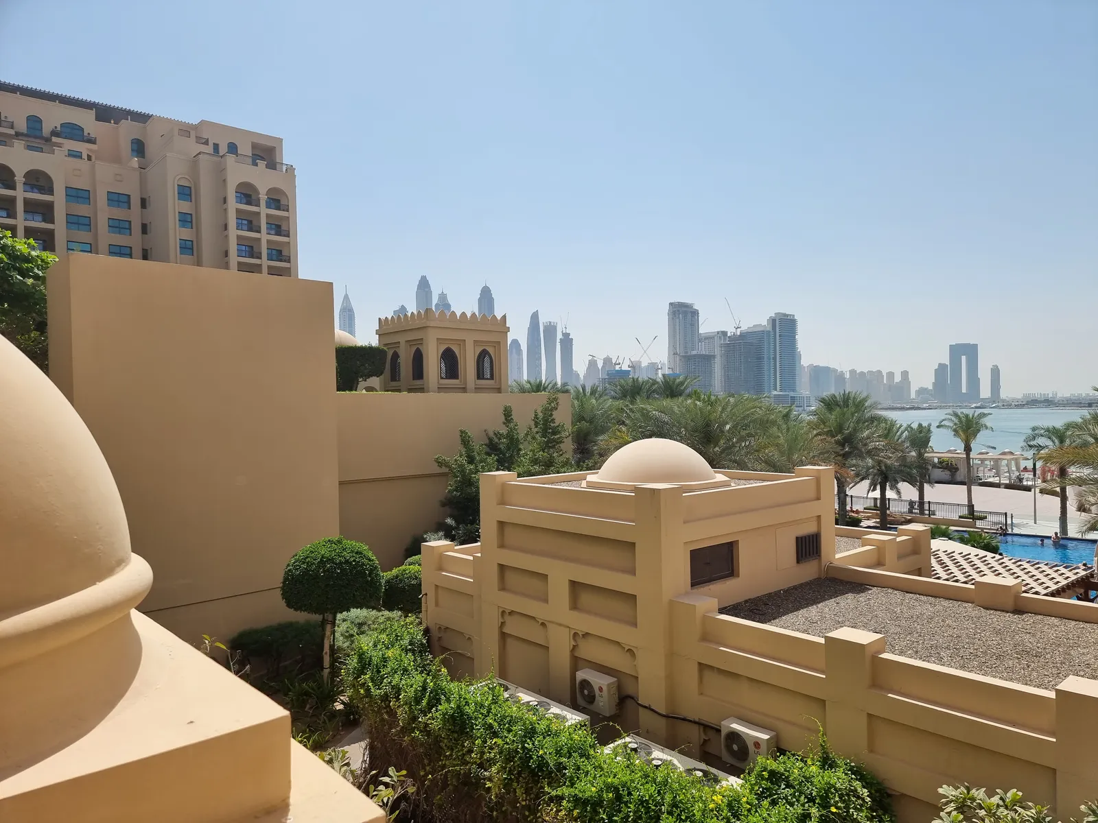 Fairmont The Palm — Exterior, Dubai