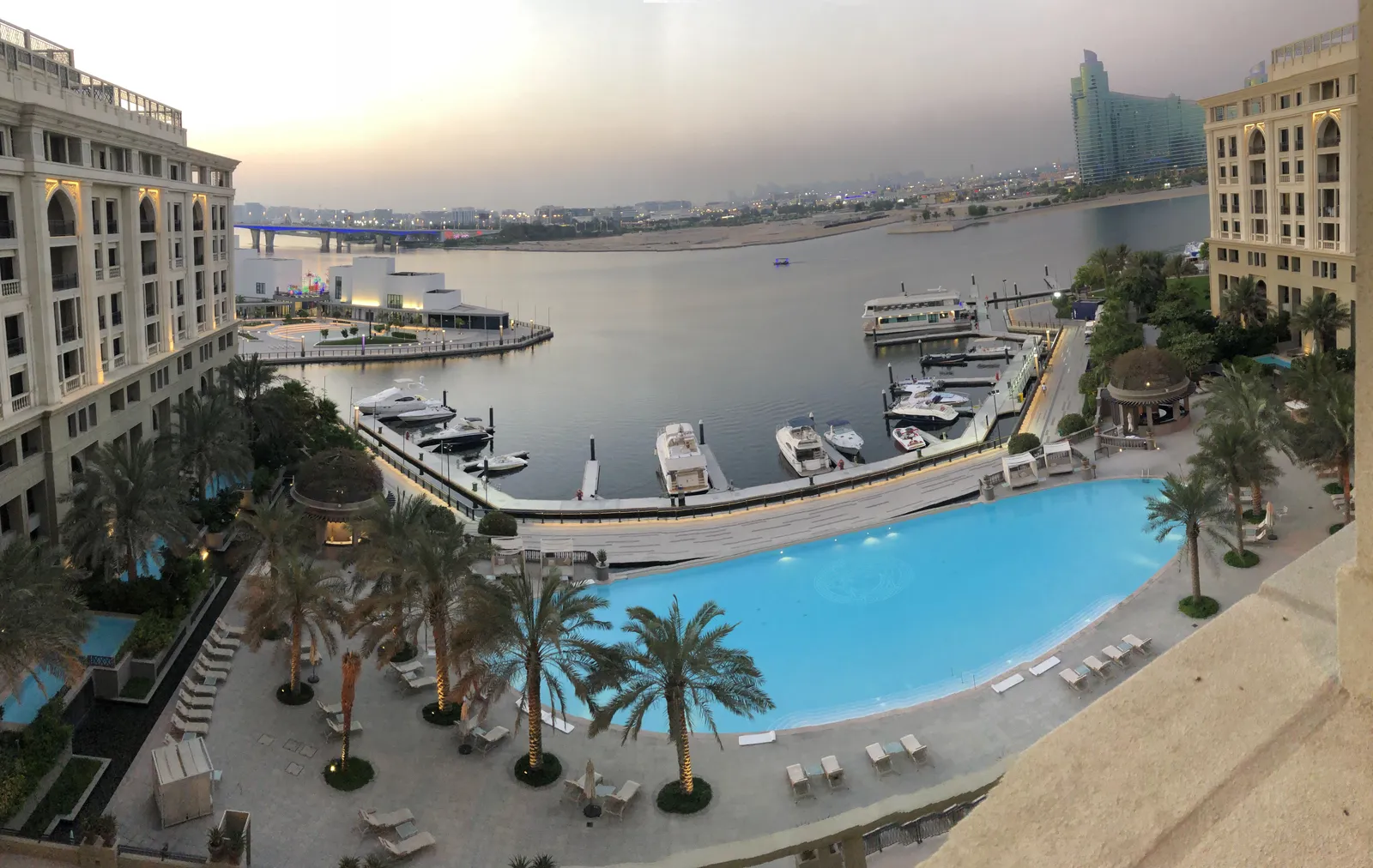 Palazzo Versace Dubai — Exterior, Dubai