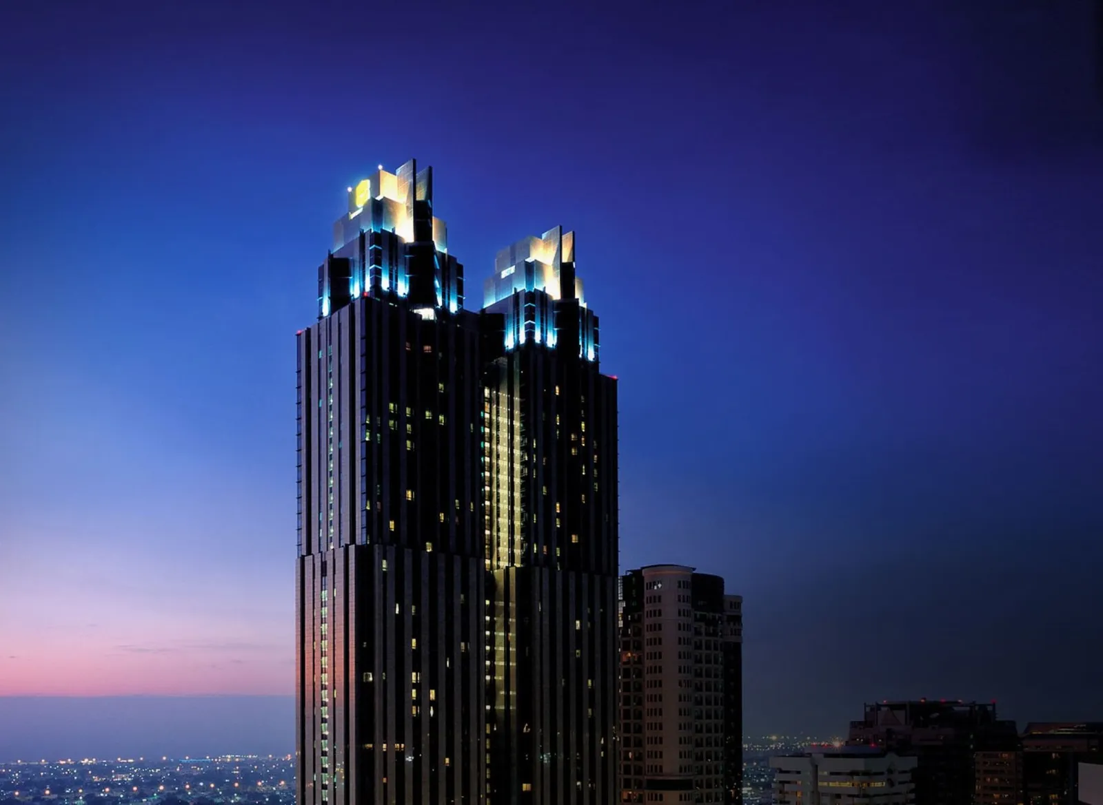 Shangri-La Hotel, Dubai — Exterior, Dubai
