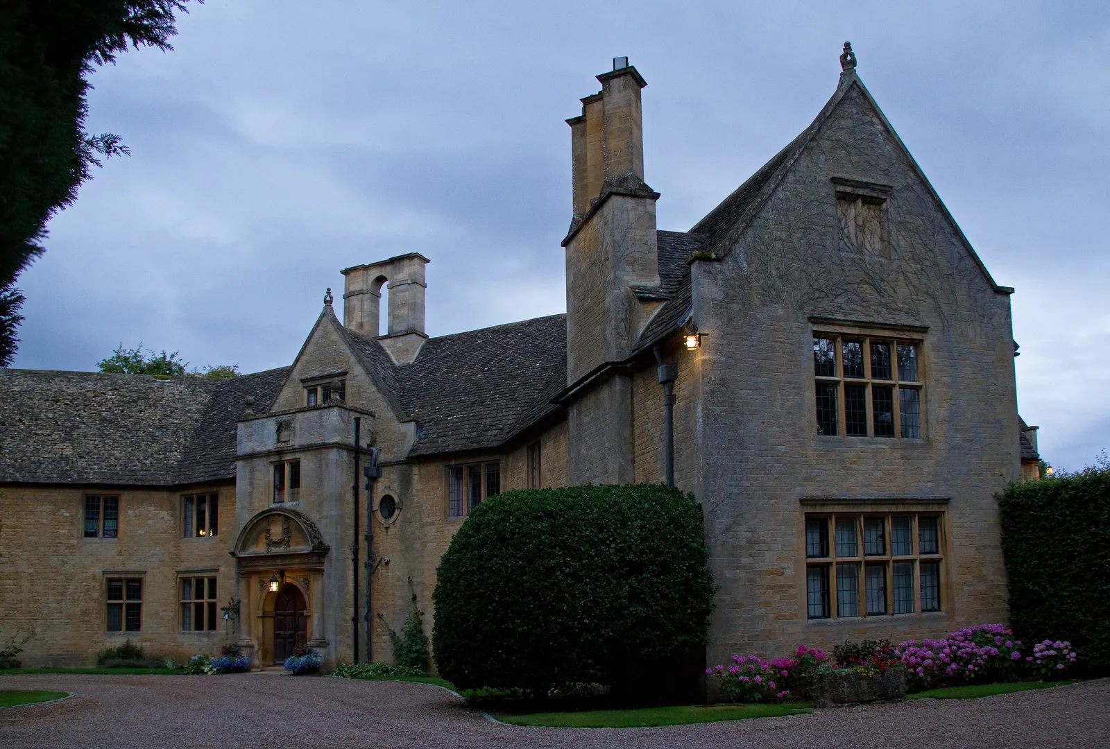 Foxhill Manor, Bath