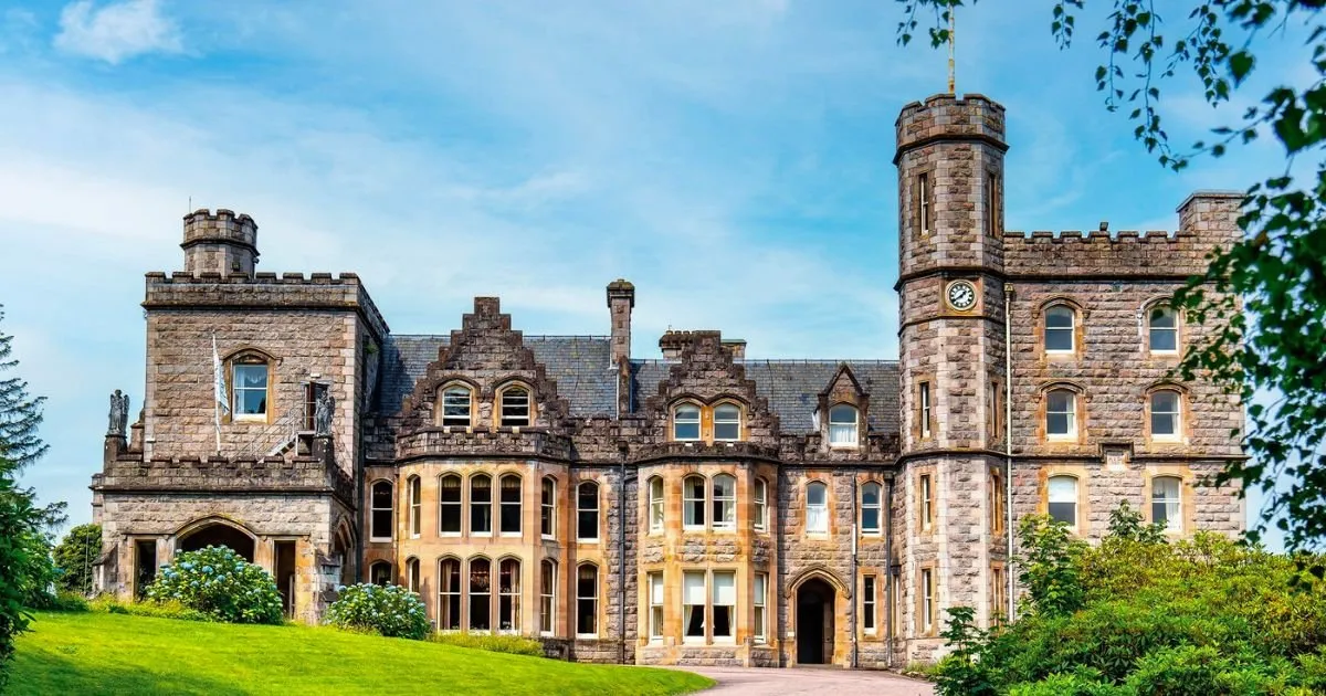 Inverlochy Castle, Fort William