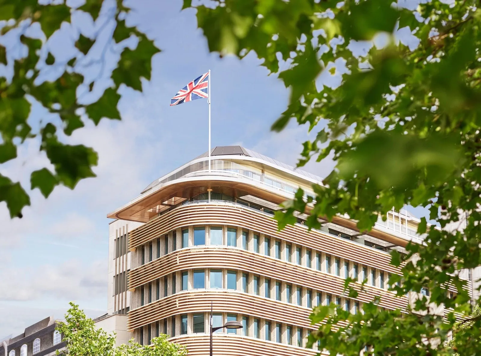 45 Park Lane — Exterior, London