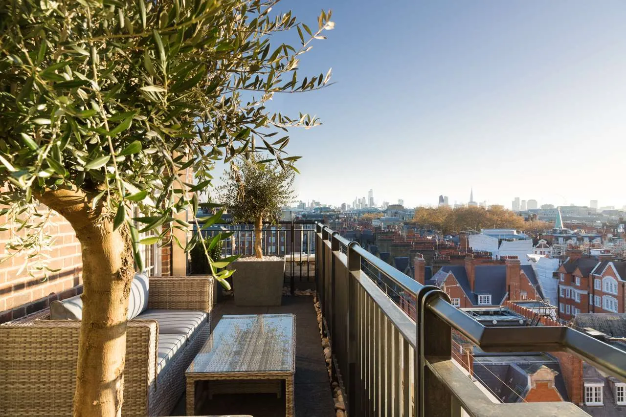 JW Marriott Grosvenor House London — Exterior, London