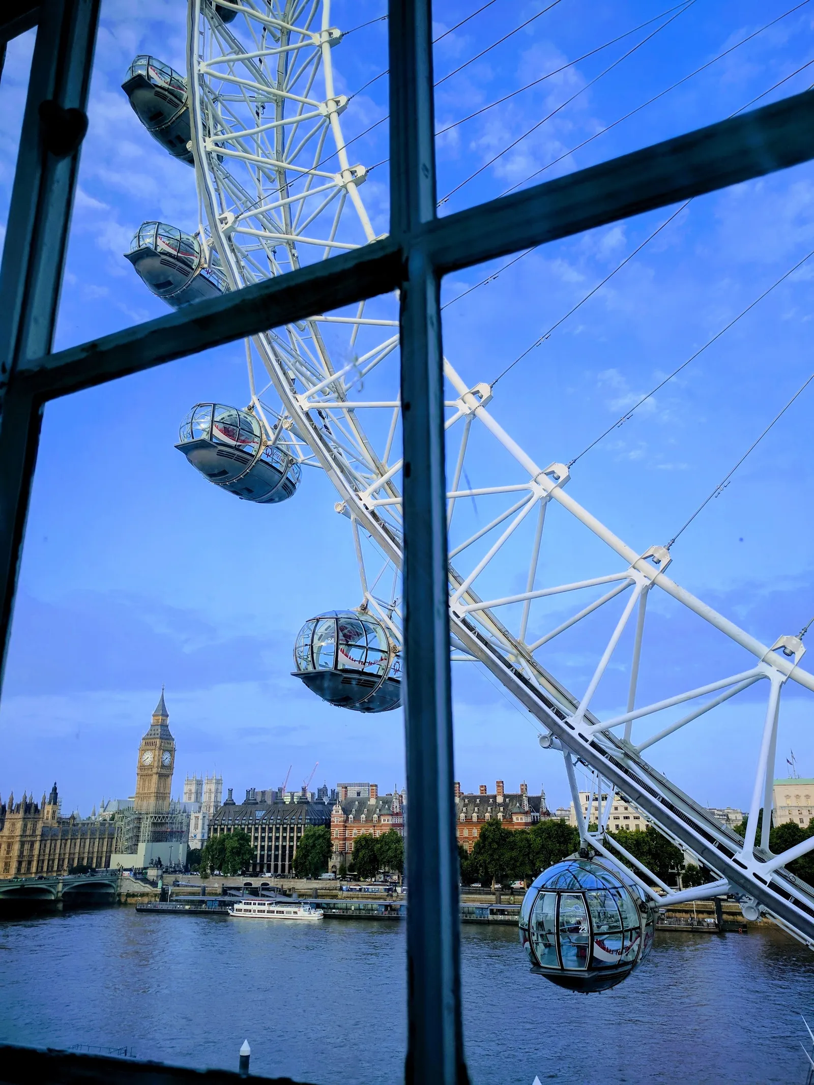 London Marriott Hotel County Hall — Exterior, London