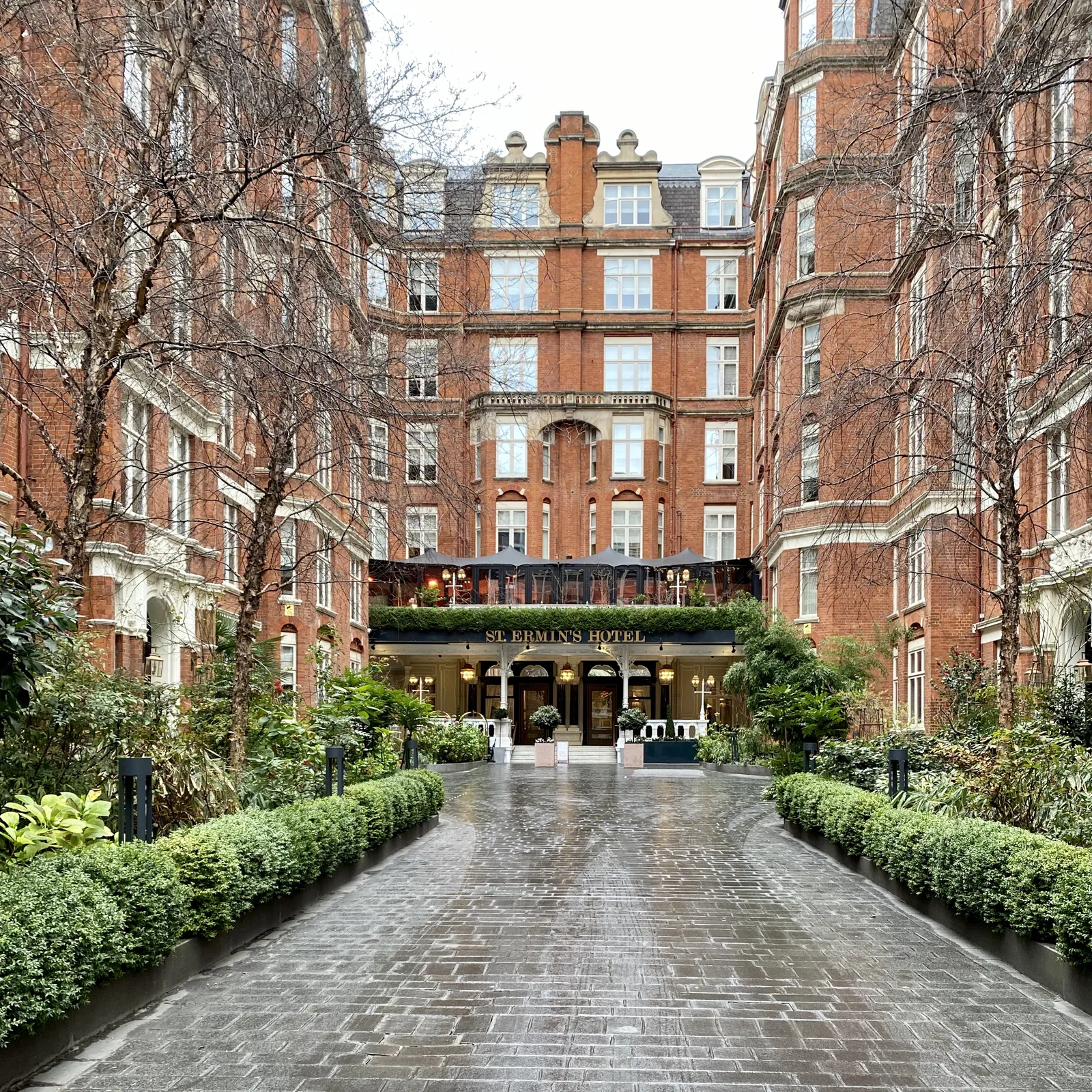 St. Ermin's Hotel, London