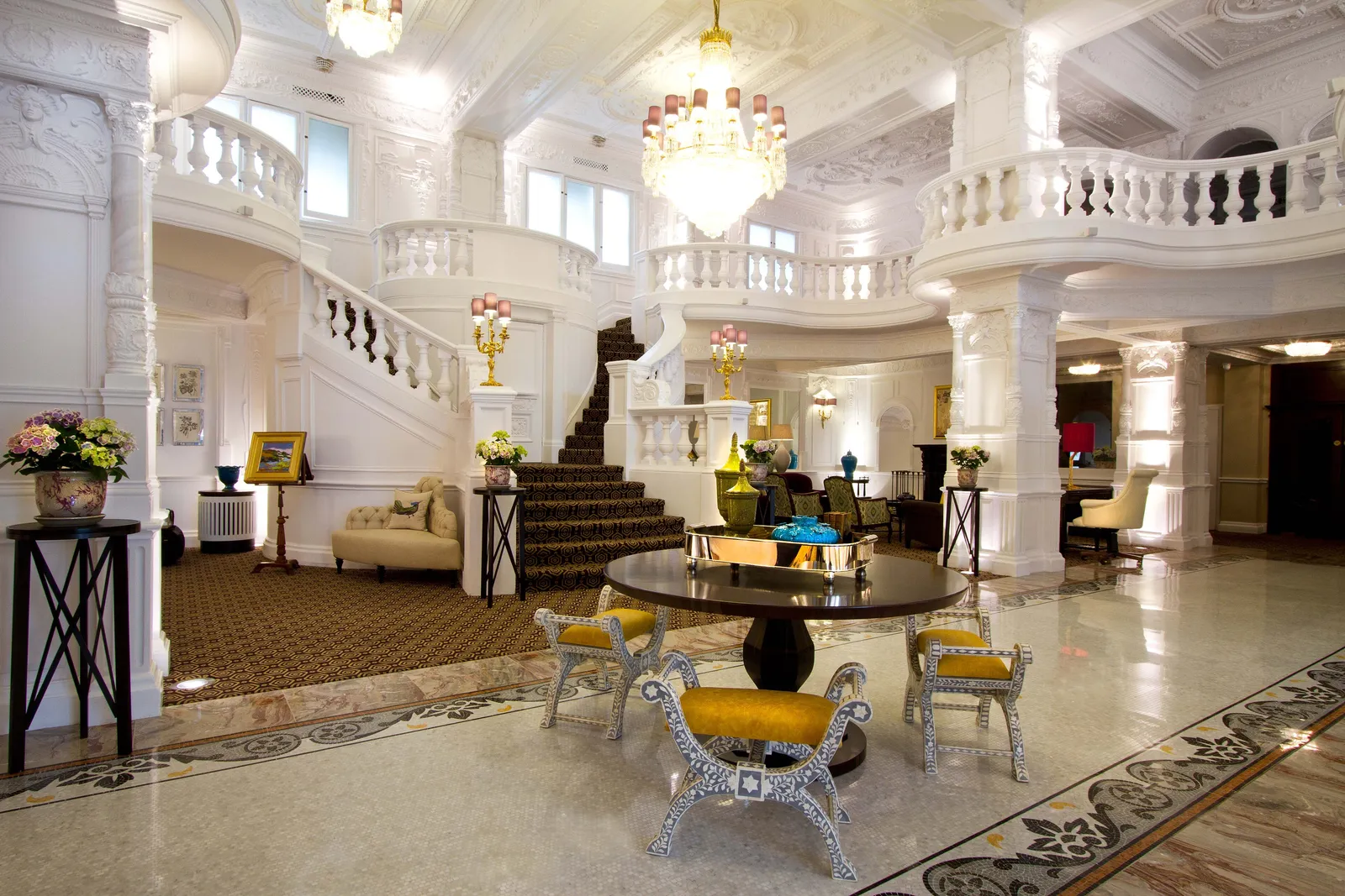St. Ermin's Hotel, London